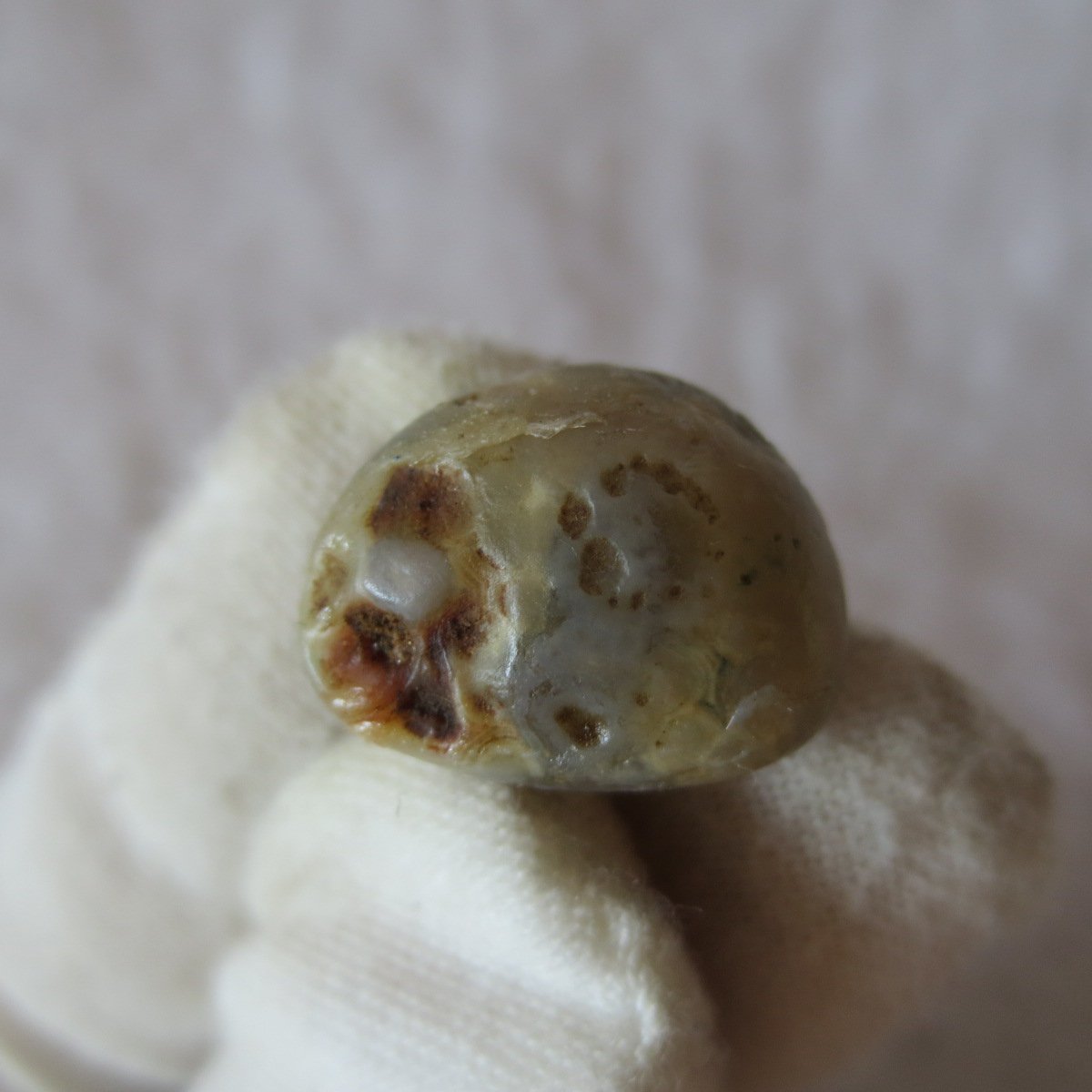 tiny gobi desert eye agate natural collectible rough stone specimen (m238) (copy)