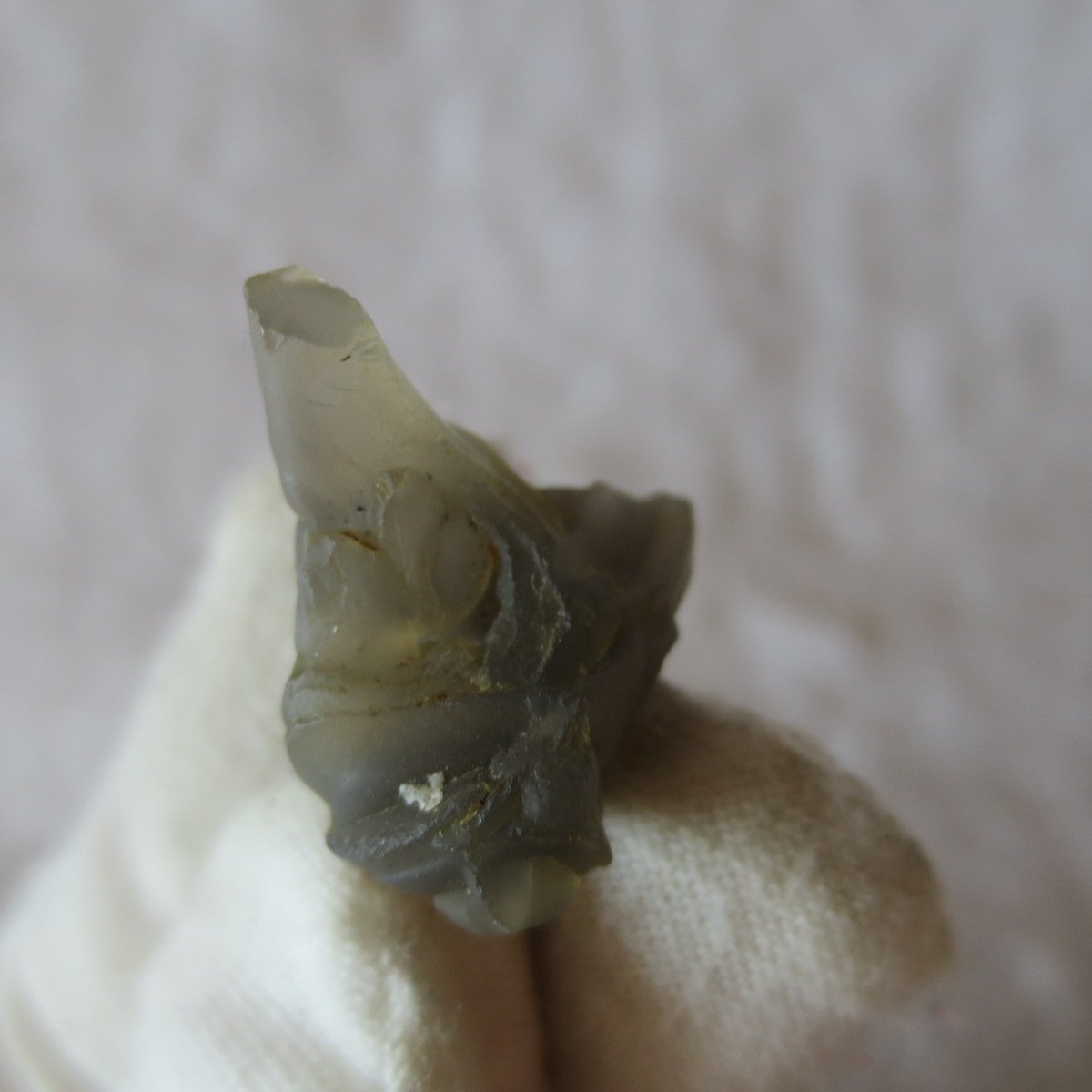 tiny gobi desert eye agate natural collectible rough stone specimen (m239) (copy)