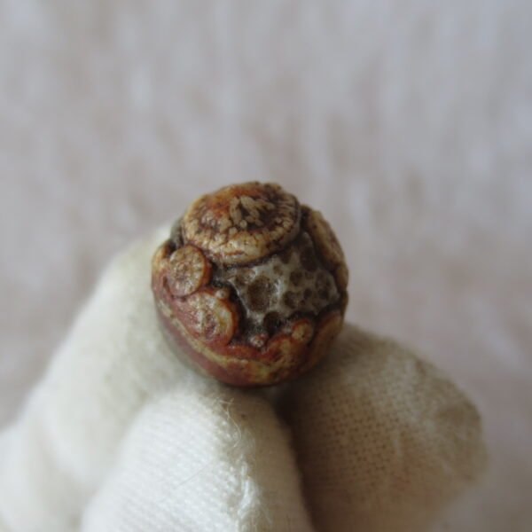 tiny gobi desert eye agate natural collectible rough stone specimen (m248) (copy)
