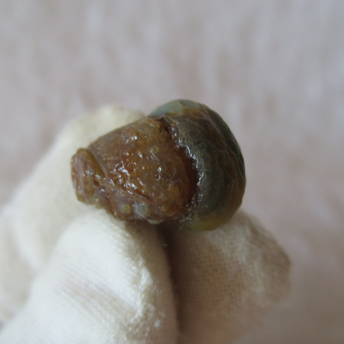 tiny gobi desert eye agate natural collectible rough stone specimen (m250) (copy)