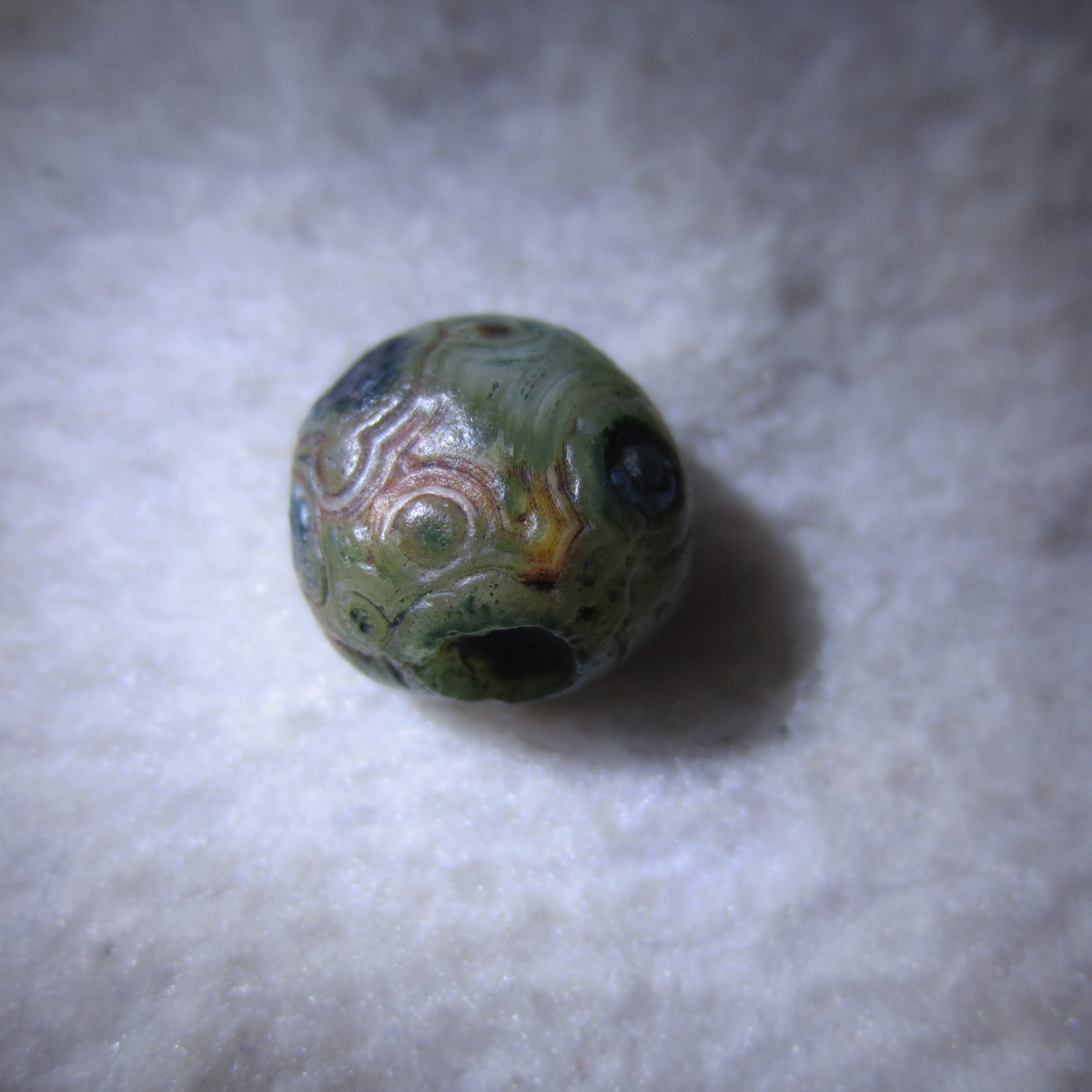 tiny gobi desert eye agate natural collectible rough stone specimen (m251) (copy)