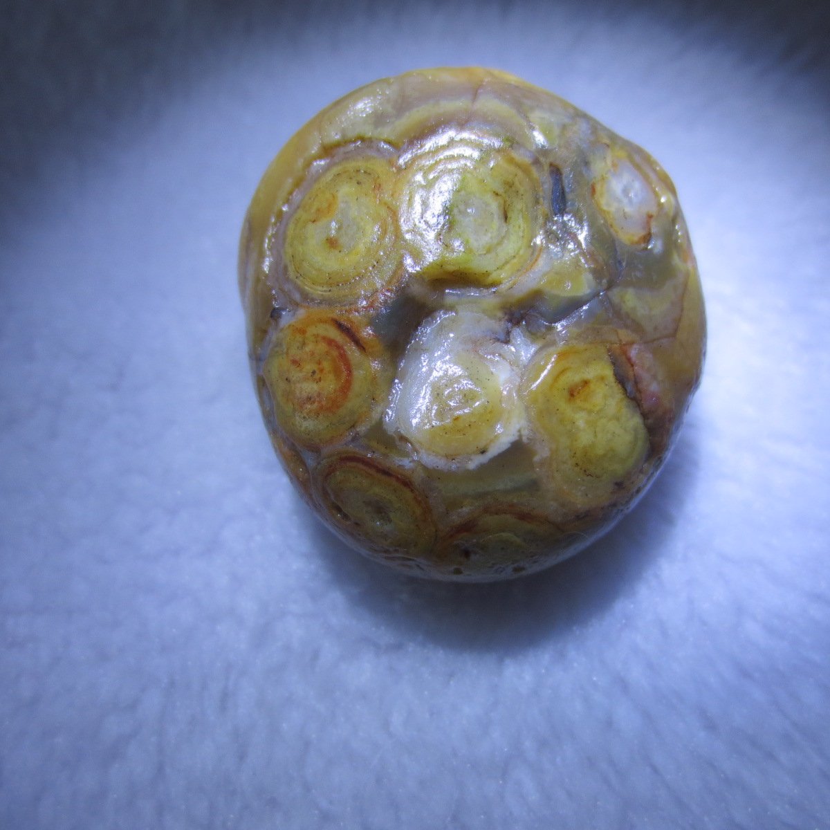 natural gobi eye stone，raw oracle eye agate，collectible crystal specimen (m91)