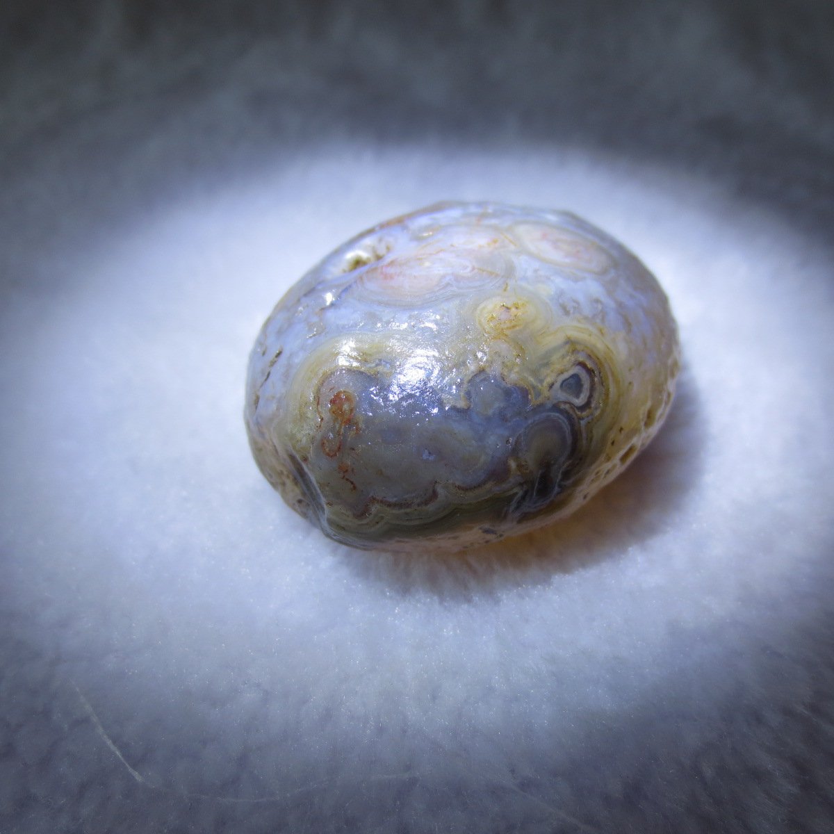 natural gobi eye stone，raw oracle eye agate，collectible crystal specimen (m92)
