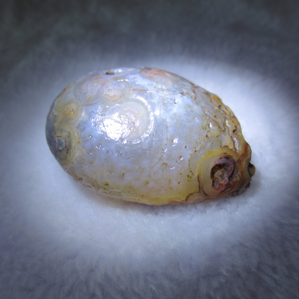 natural gobi eye stone，raw oracle eye agate，collectible crystal specimen (m92)