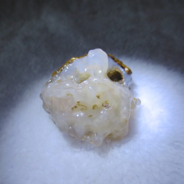 natural gobi eye stone，raw oracle eye agate，collectible crystal specimen (m93) (copy)
