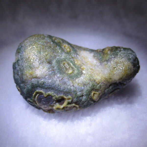 natural gobi eye stone，raw oracle eye agate，collectible crystal specimen (m95) (copy)
