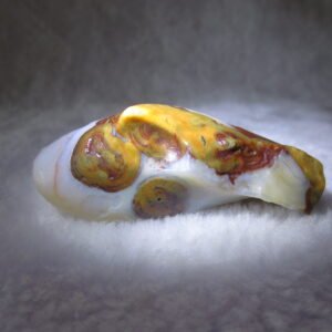 natural gobi eye stone，raw oracle eye agate，collectible crystal specimen (m97)