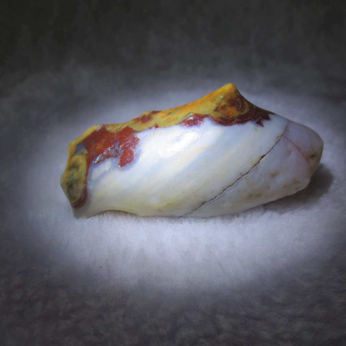 natural gobi eye stone，raw oracle eye agate，collectible crystal specimen (m97)