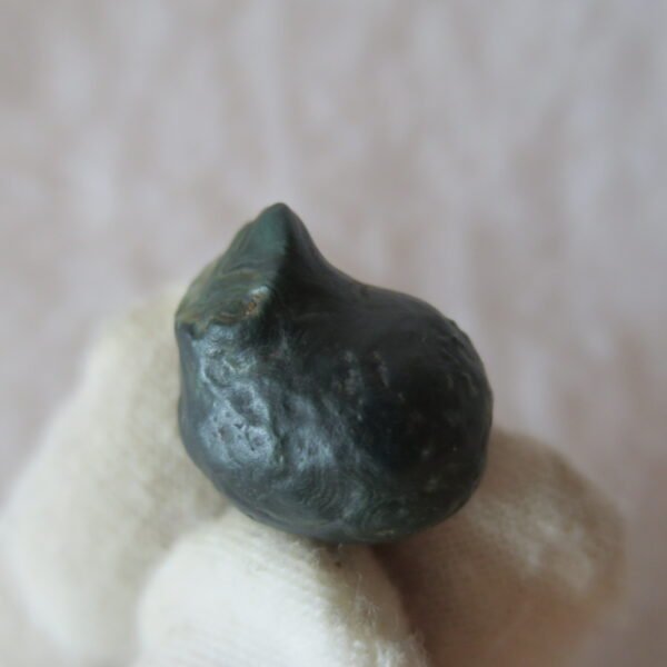 tiny gobi desert eye agate natural collectible rough stone specimen (m262)