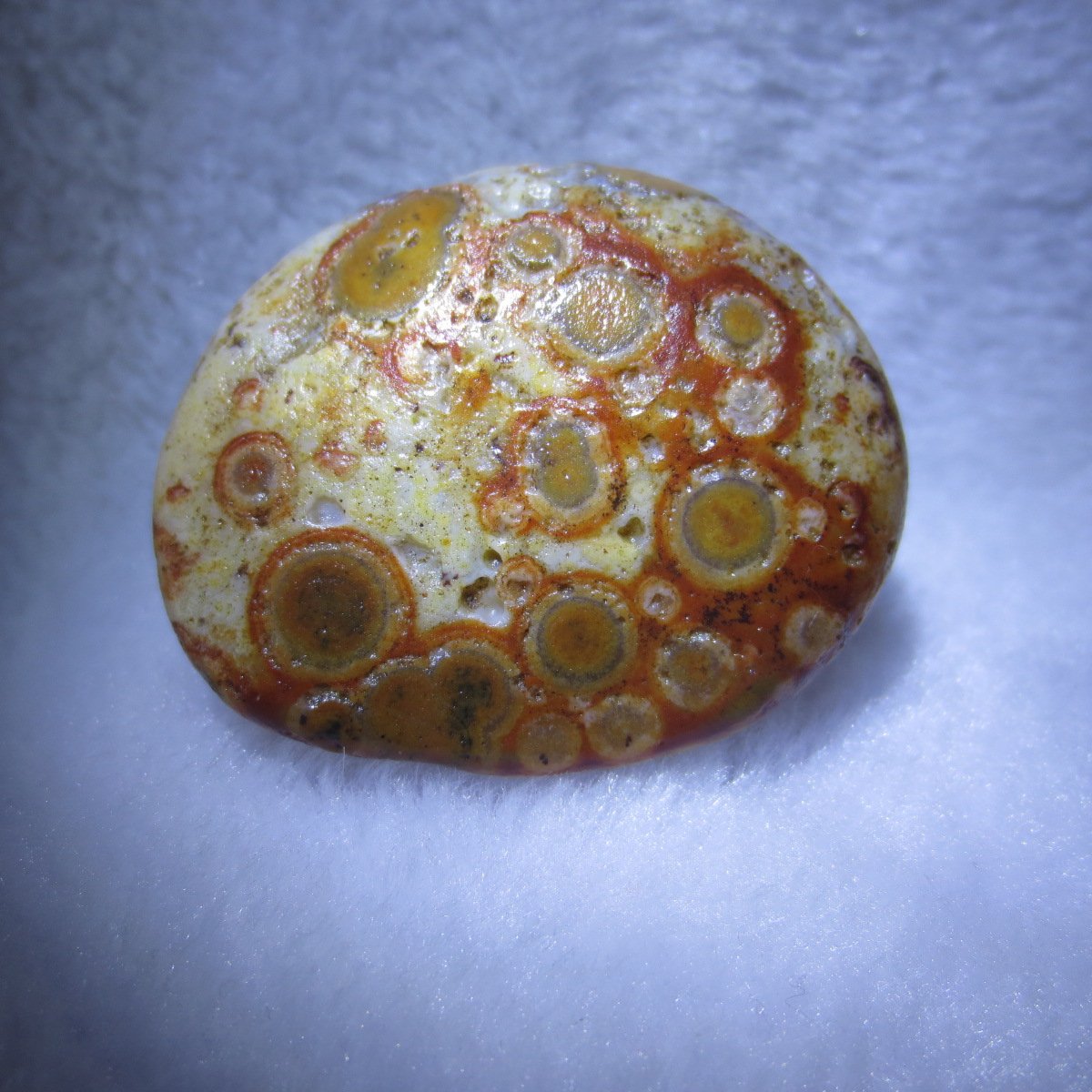 natural gobi eye stone，raw oracle eye agate，collectible crystal specimen (m99)
