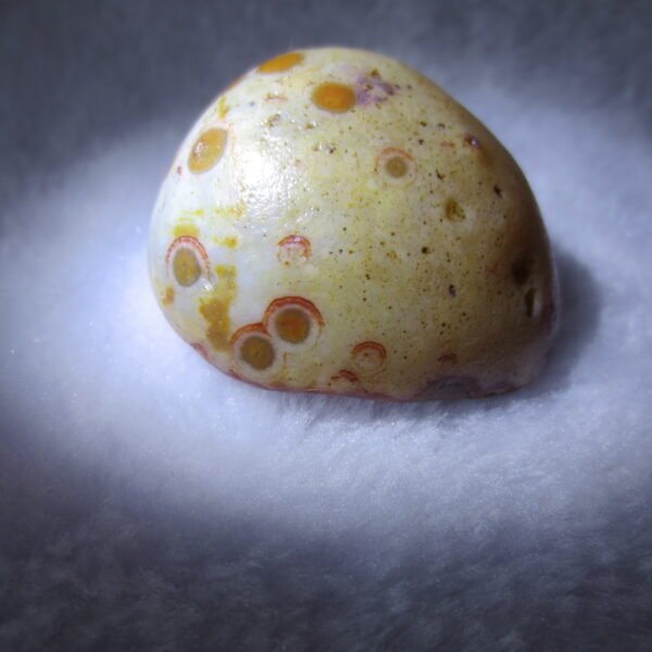 natural gobi eye stone，raw oracle eye agate，collectible crystal specimen (m99)