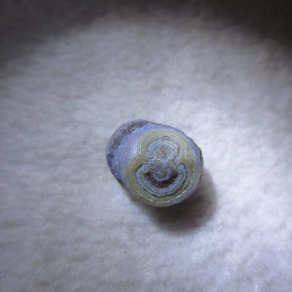 tiny gobi desert eye agate natural collectible rough stone specimen (m265) (copy)