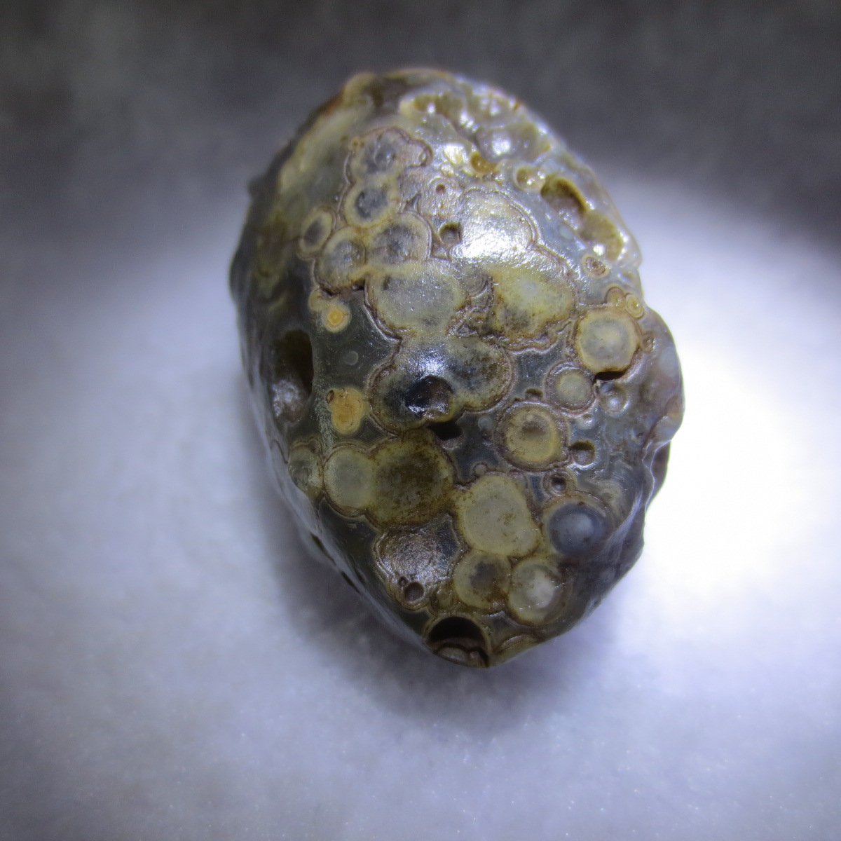 natural gobi eye stone，raw oracle eye agate，collectible crystal specimen (m107)