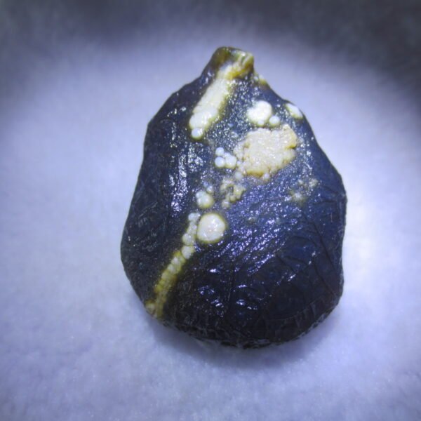 natural gobi eye stone，raw oracle eye agate，collectible crystal specimen (m115)