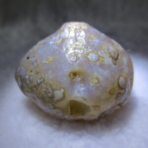 natural gobi eye stone，raw oracle eye agate，collectible crystal specimen (m116)