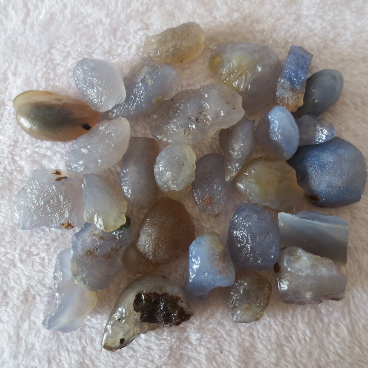 gobi desert candy raw rough stones natural gemstone specimen for collectors (p73)