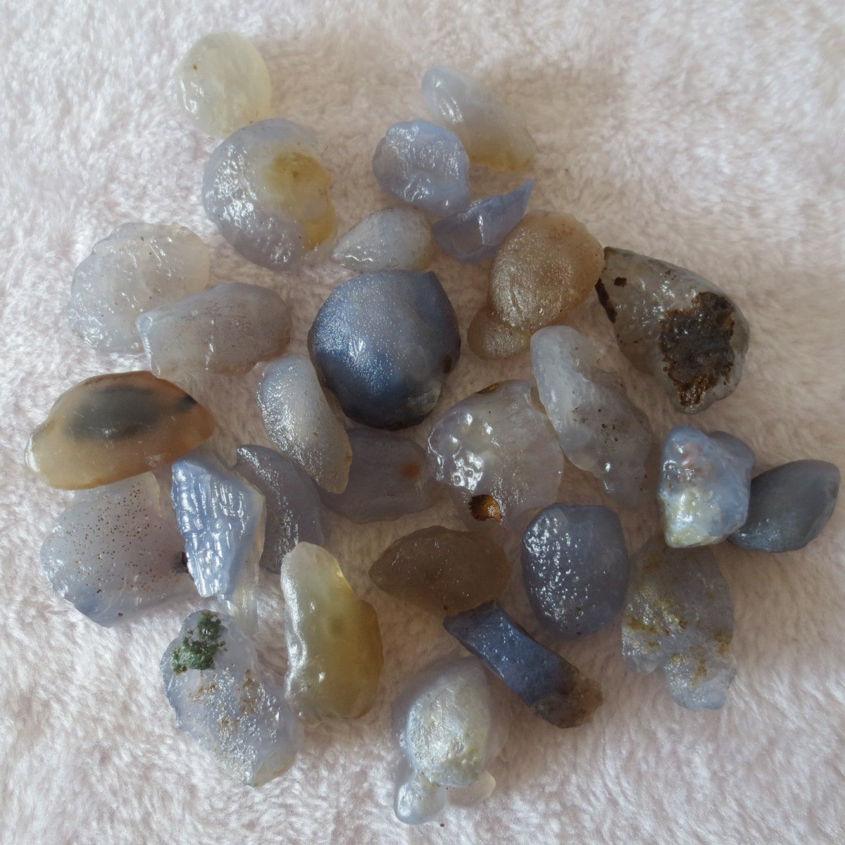 gobi desert candy raw rough stones natural gemstone specimen for collectors (p73)