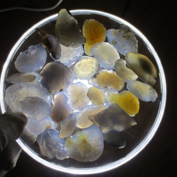 gobi desert candy raw rough stones natural gemstone specimen for collectors (p73)