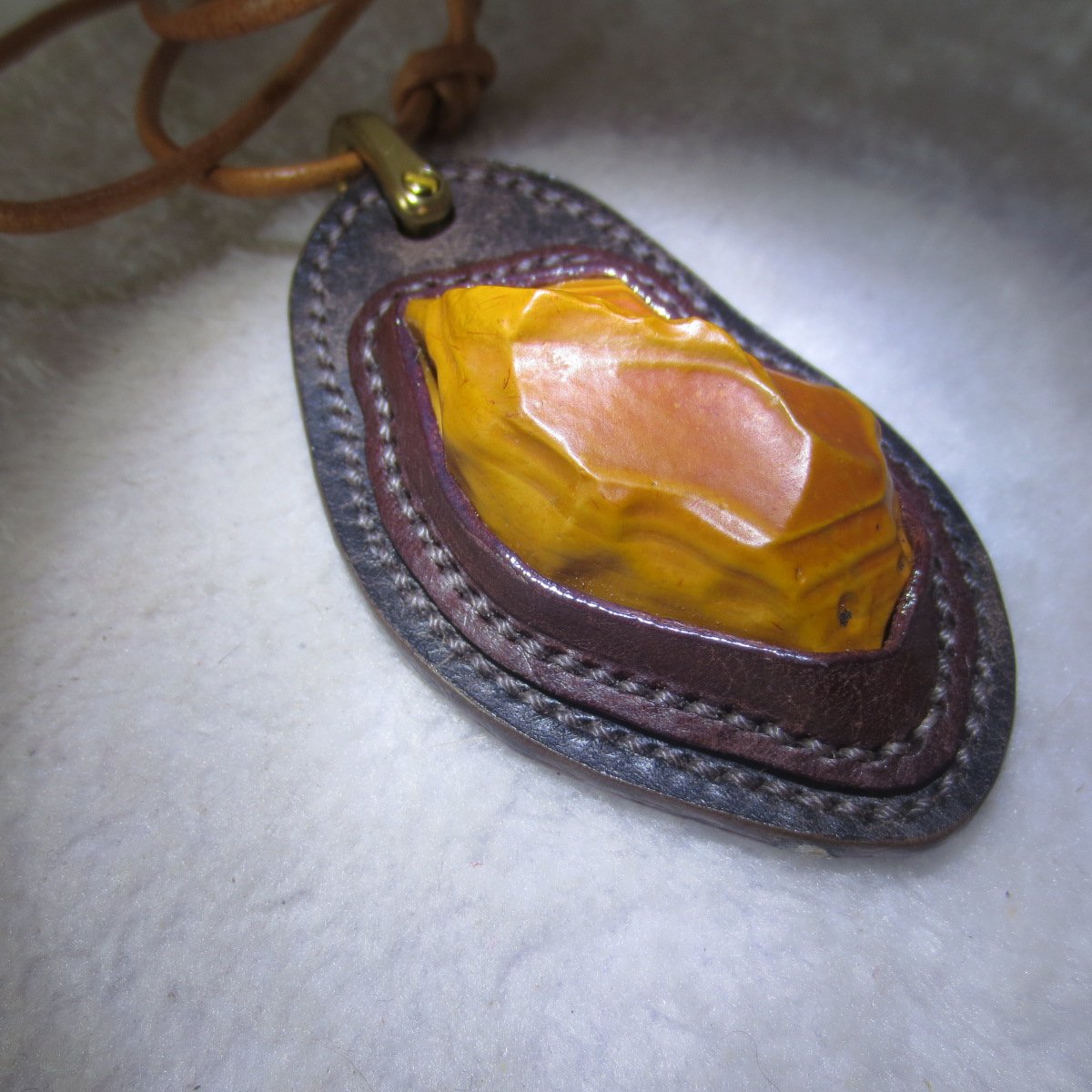 unique hand‑wrapped leather edge gobi stone pendant, one‑of‑a‑kind jewelry (o11)