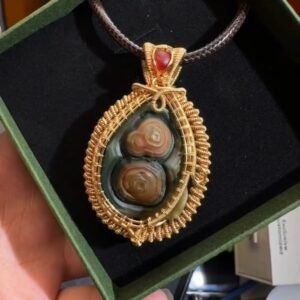 artisan wire‑wrapped gobi stone pendant｜photo for style reference only, not for sale 2