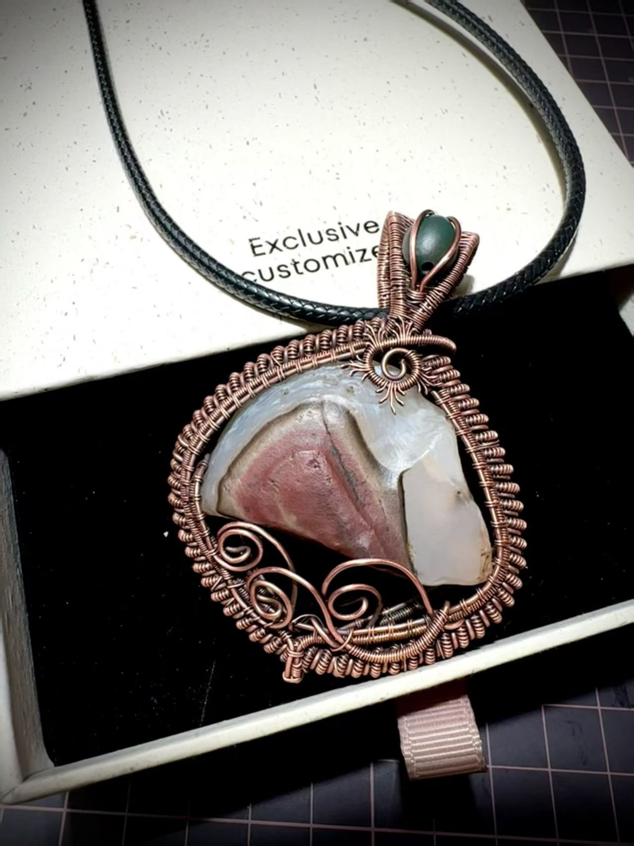 artisan wire‑wrapped gobi stone pendant｜photo for style reference only, not for sale 2